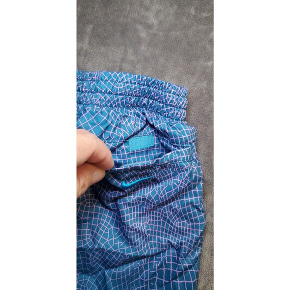 Nike Boys' Sz L Blue and Purple Swim Trunks with Gradient Design Summer C12-9 - Picture 7 of 8